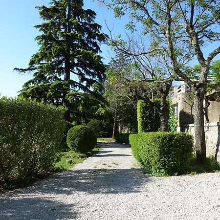 D'hotes - - Des Roses B&B