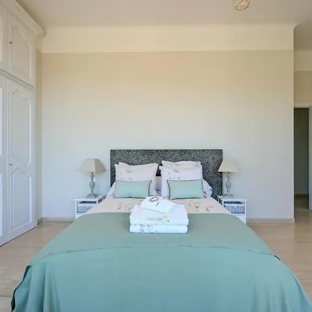 Bed and breakfast D'hotes - - Des Roses