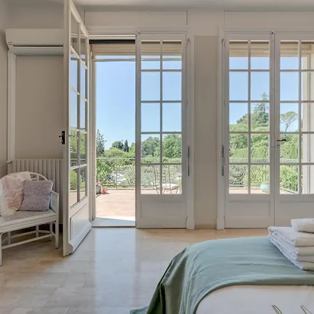 Bed and breakfast D'hotes - - Des Roses Nimes