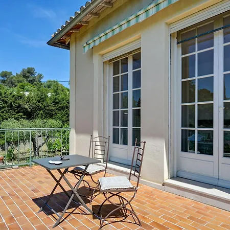 D'hotes - - Des Roses Nimes