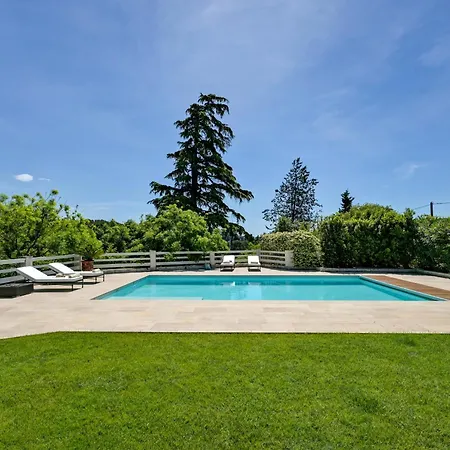 D'hotes - - Des Roses