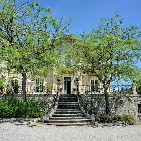 Bed and breakfast D'hotes - - Des Roses Nimes