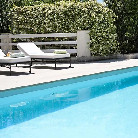 فندق مبيت وإفطار D'hotes - - Des Roses 4*