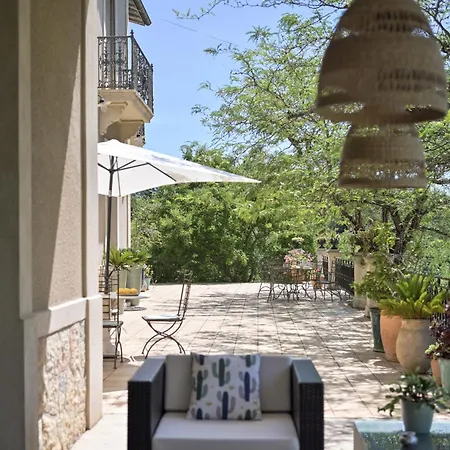 Bed and breakfast D'hotes - - Des Roses